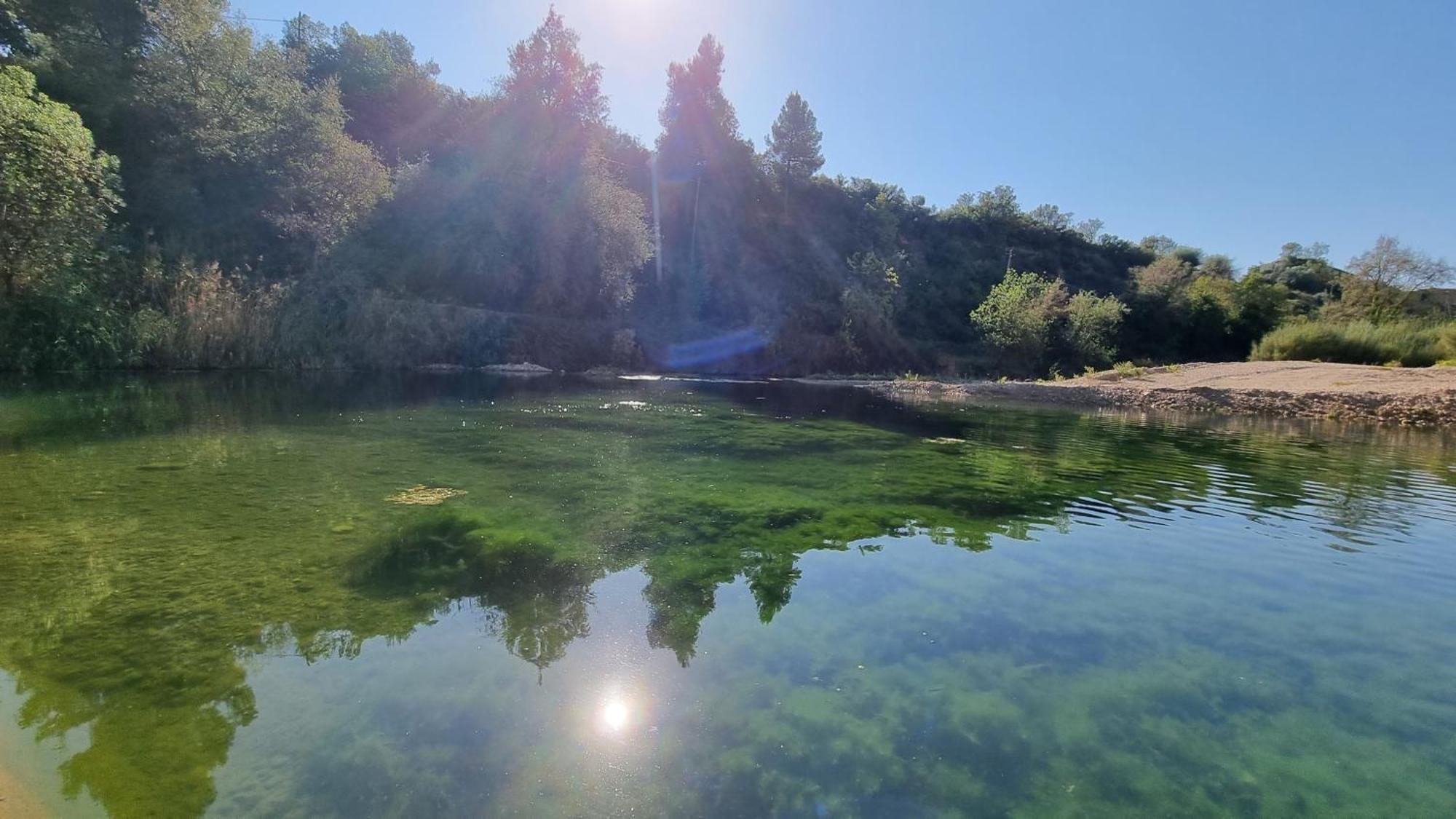 Les Valletes Arnes Luaran gambar